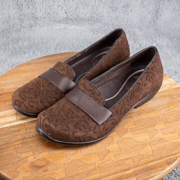Dansko Oksana Chocolate Brown Suede Leather Floral Embossed Loafers 8.5 USA 39 - Picture 3 of 6